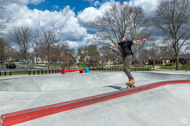 Rothermel Family Skate Facility, located Downtown Naperville, is open daily for residents.