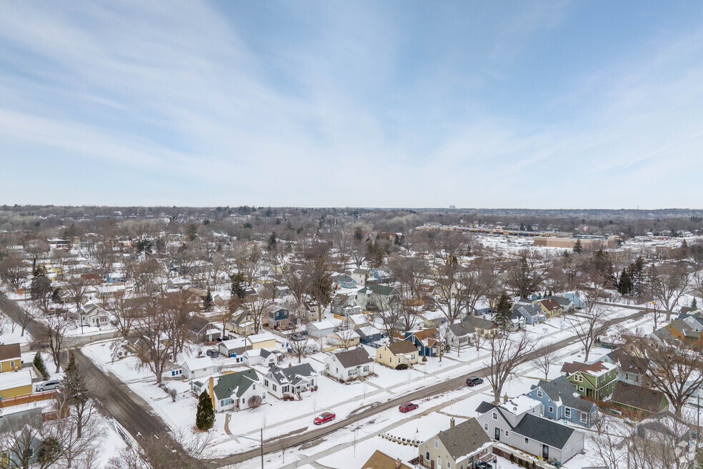 NH_Avenues West_559935_P2_v