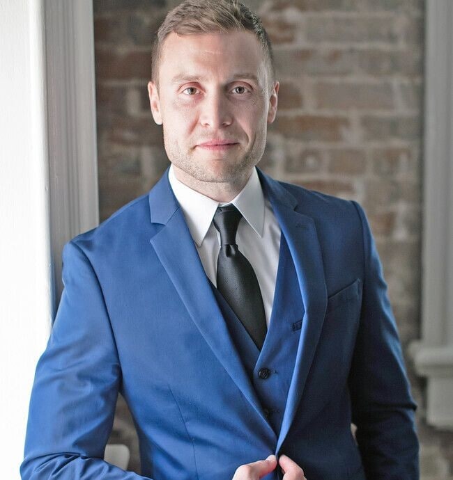 Agent Photo