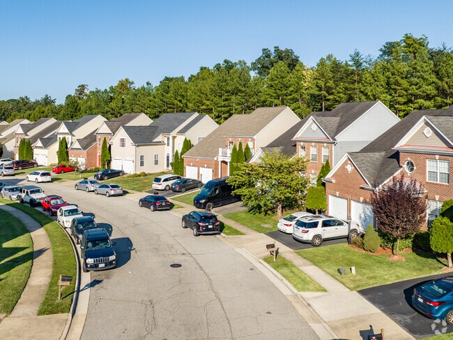 Stonebridge’s single-family homes provide families with comfort, style, and a welcoming sense of community.