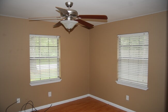 15724 Cook Rd unit A, Biloxi, MS 39532 - photo 6