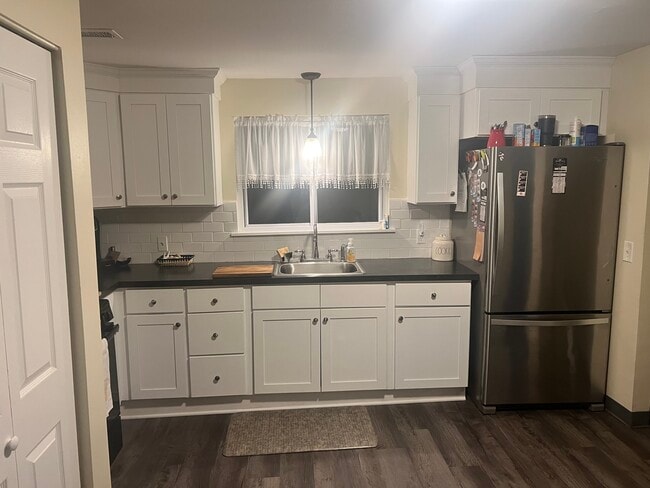 NEW KITCHEN