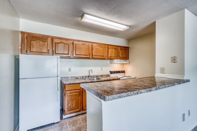 Colonial Garden, Newark, DE 19711 - photo 5