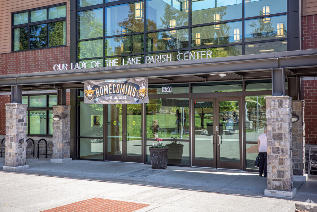 Our Lady Of The Lake School
Private Elementary & Middle School in the Evergreen Neighborhood in Lake Oswego OR