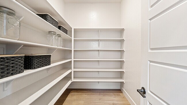 2239 N Marion Ave, Clovis, CA 93619 - photo 5