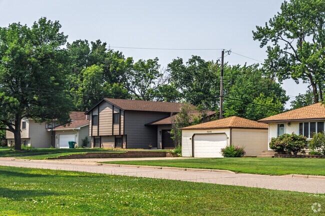 Hartkopf is filled with midcentury-inspired homes largely built in the 1970s.