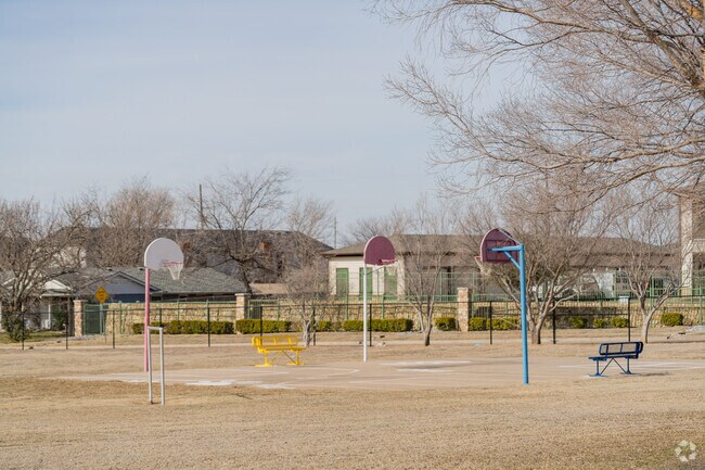 Carriage Hills Elementary School is a quality school located in Macarthur Park area.