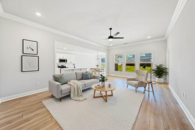 2741 Louis Cir, Crestview, FL 32536 - photo 4