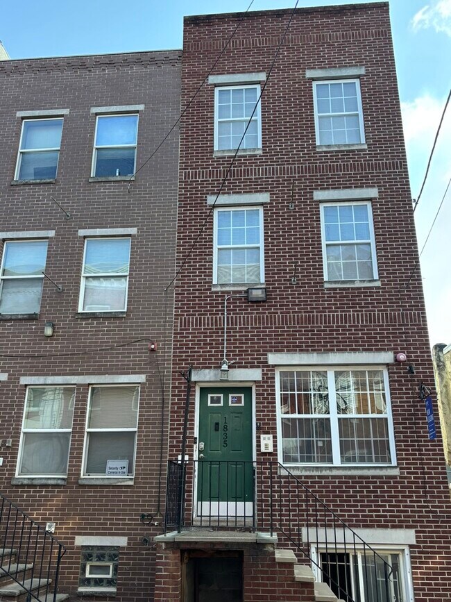 1835 N Willington St unit B, Philadelphia, PA 19121 - photo 2