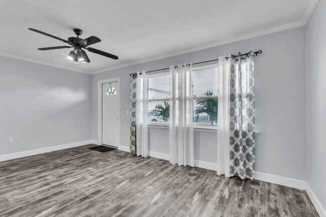 5850 18th St N unit 11, Saint Petersburg, FL 33714 - photo 3