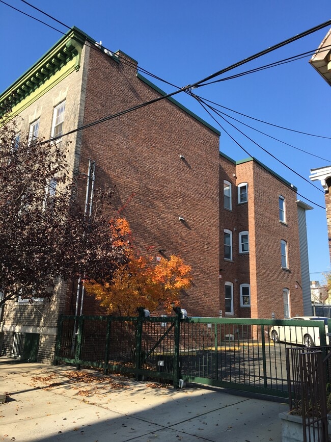 358 Summer Ave unit 1, Newark, NJ 07104 - photo 2