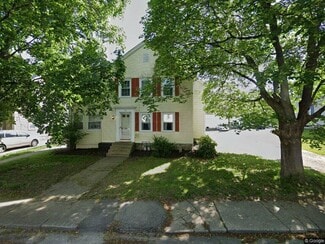 12 Leland Rd Unit 12, Whitinsville, MA 01588