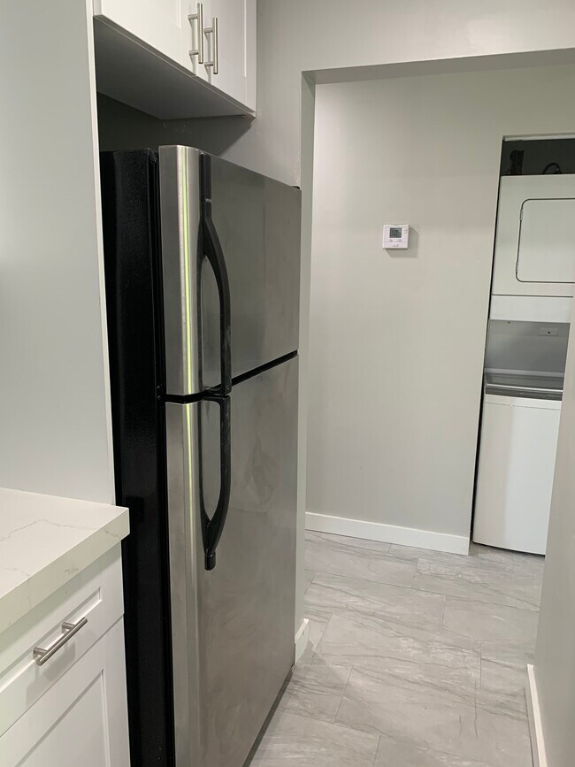 3225 N Andrews Ave unit 4, Fort Lauderdale, FL 33309 - photo 5