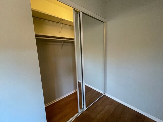 4533 N Dover St unit 4537-2D, Chicago, IL 60640 - photo 4