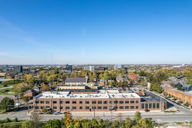 Wonder Bread Lofts, Columbus, OH 43215 - photo 3