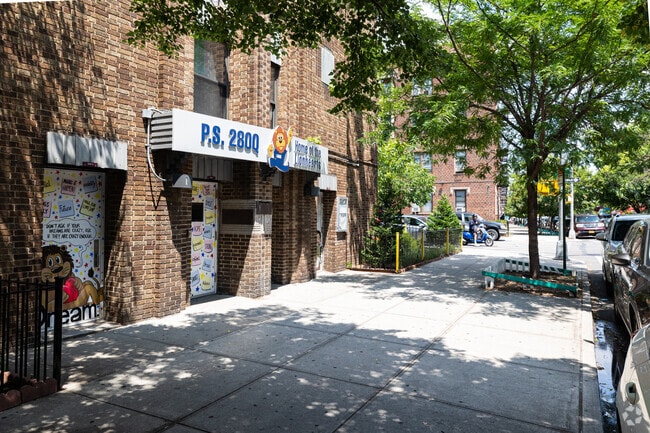 P.S. 280Q in Queens, New York is located in a busy, yet peaceful neighborhood.