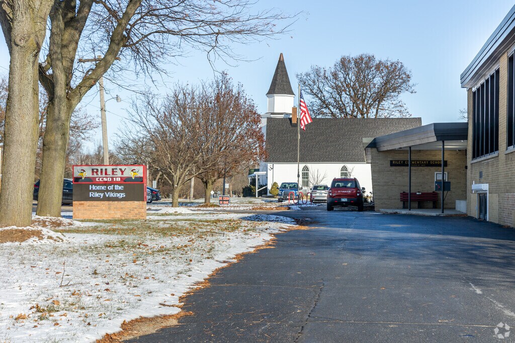 Riley School is within the Riley neighborhood of Huntley.