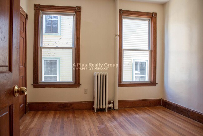 336 Centre St unit 1, Jamaica Plain, MA 02130 - photo 7
