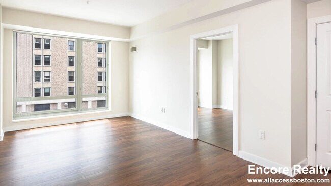 4 Emerson Place unit 519, Boston, MA 02114 - photo 2