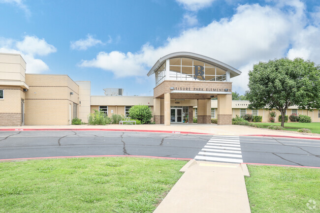 Leisure Park Elementary is part of the Broken Arrow Public School system.