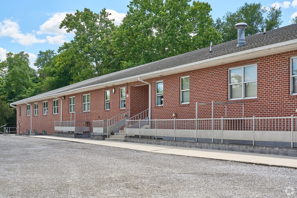 Hillside Mennonite School is a private school in Washington County, Maryland.