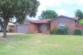 10904 N Florida Ave, Oklahoma City, OK 73120