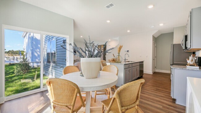 114 Manasquan Way, Winchester, VA 22602 - photo 7