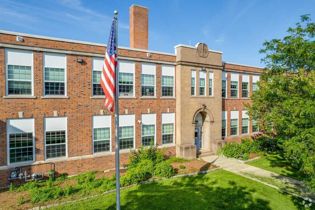 Wilcoxson Elementary School is conveniently located on Wilcoxson Avenue in Stratford.