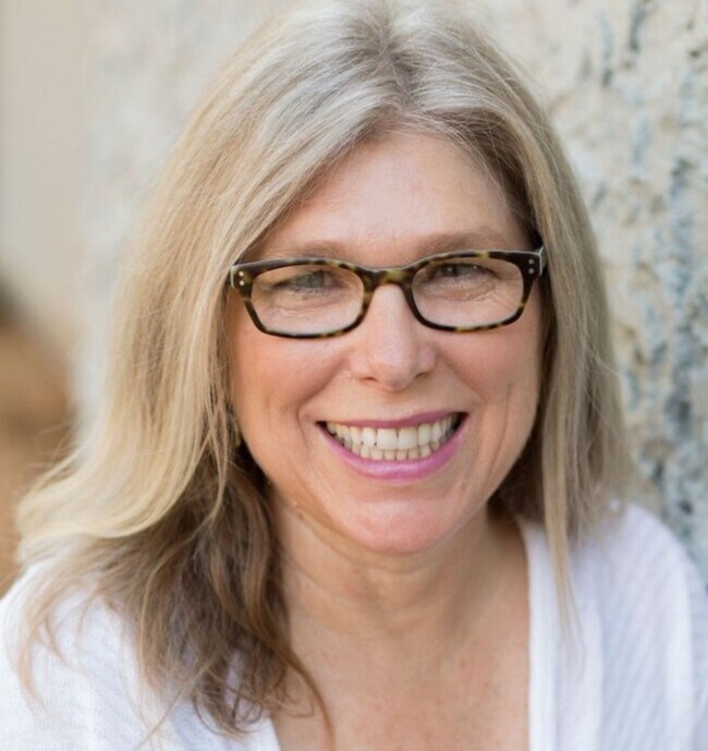 Pamela Nichols