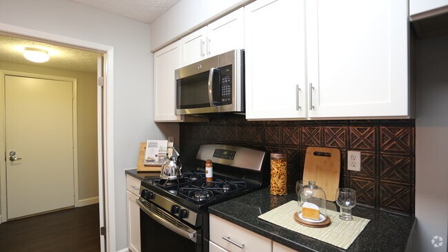 The Vanguard of Polaris, Westerville, OH 43081 - photo 2