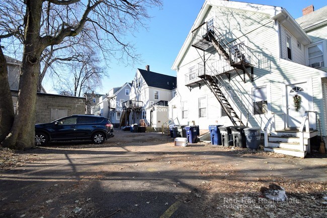 17 Pratt St unit 2, Allston, MA 02134 - photo 7