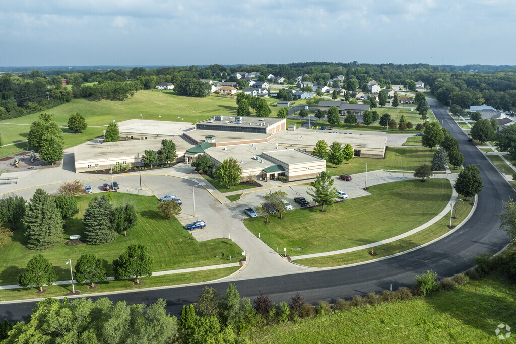 Northside Intermediate School received a B+ rating from Niche.