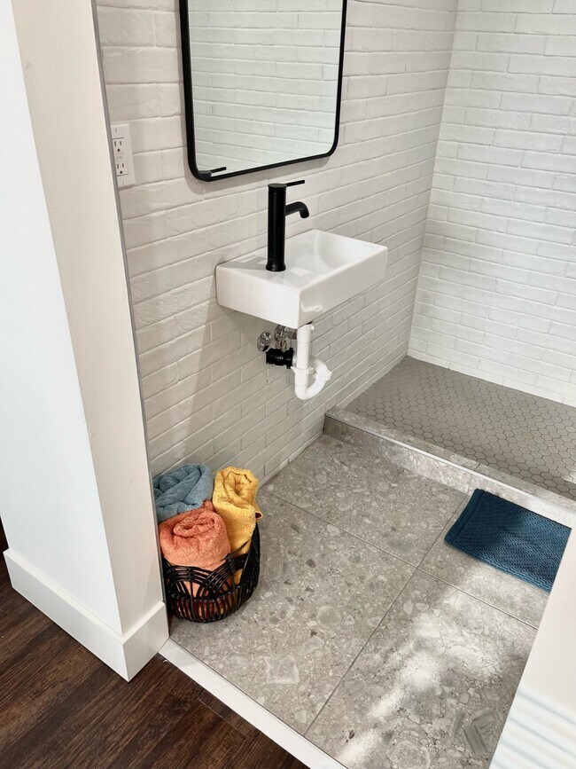 The Alegre, Pasco, WA 99301 - photo 6