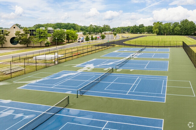 Berea-Midpark Middle School has five tennis courts.