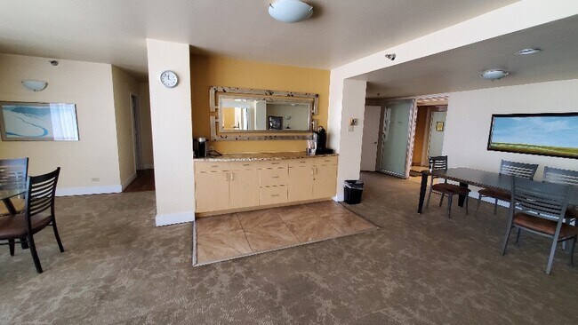 Park Plaza unit 501, Albuquerque, NM 87102 - photo 7