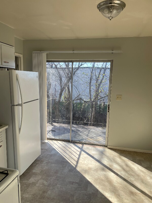 1107 W James Blvd unit 3, Saint James, MO 65559 - photo 5