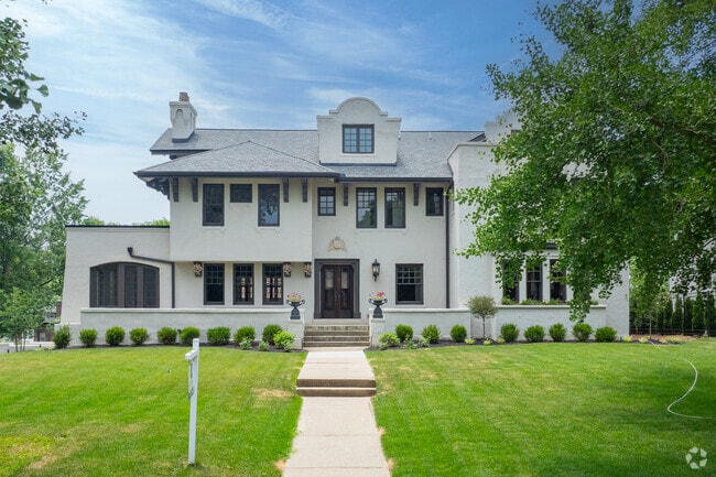 There are many large modern homes that are great for residents with large families.