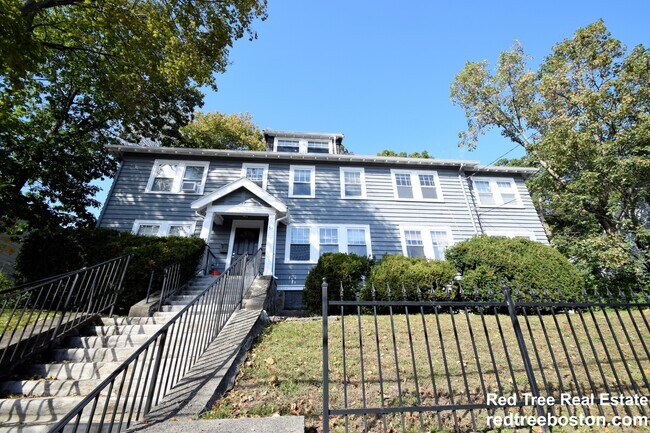 43 Leamington Rd, Brighton, MA 02135 - photo 4