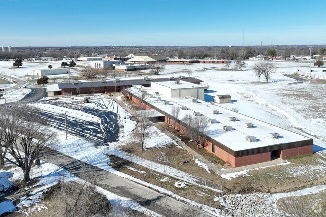 Mission Intermediate Grade Center is located near Highway 51 on the South side of Coweta.