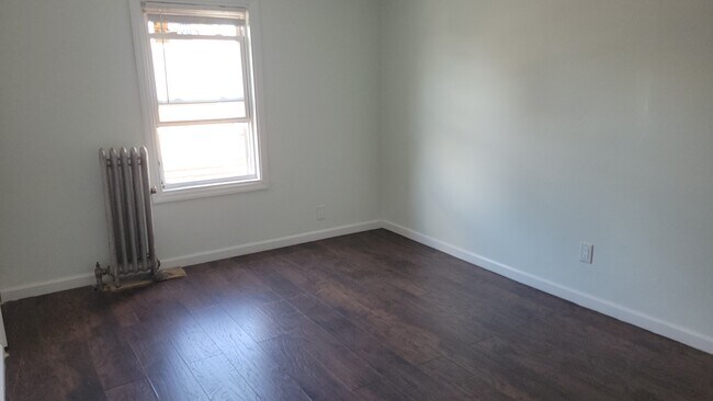 69 Mapes Ave unit 3, Newark, NJ 07112 - photo 6