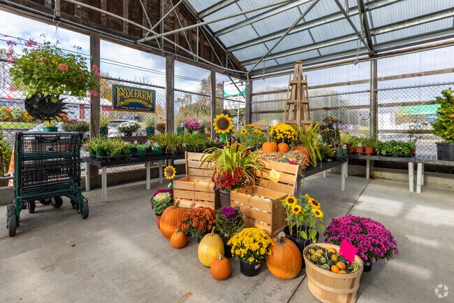 New Braintree farmers sell their wares at the Hardwick Farmer's Co-op Exchange.