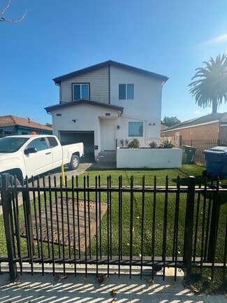 156 E 119th St, Los Angeles, CA 90061