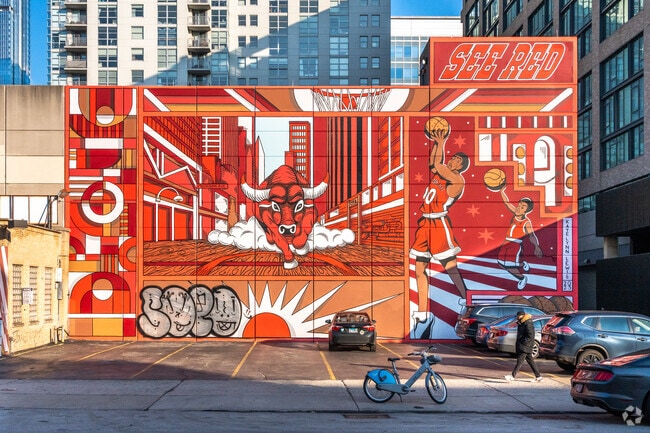 You can find many beautiful works of art in the West Loop neighborhood.