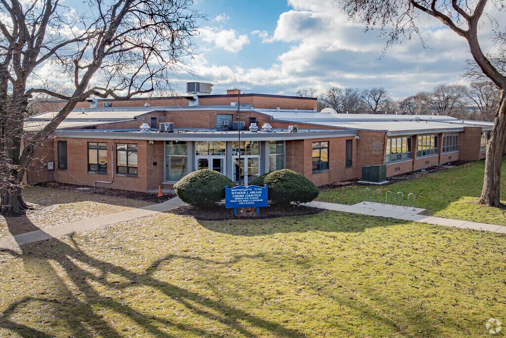Cheder Lubavitch Hebrew Day School