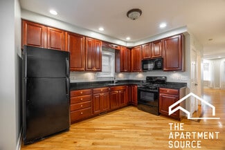 2933 N Ridgeway Ave Unit 1, Chicago, IL 60618