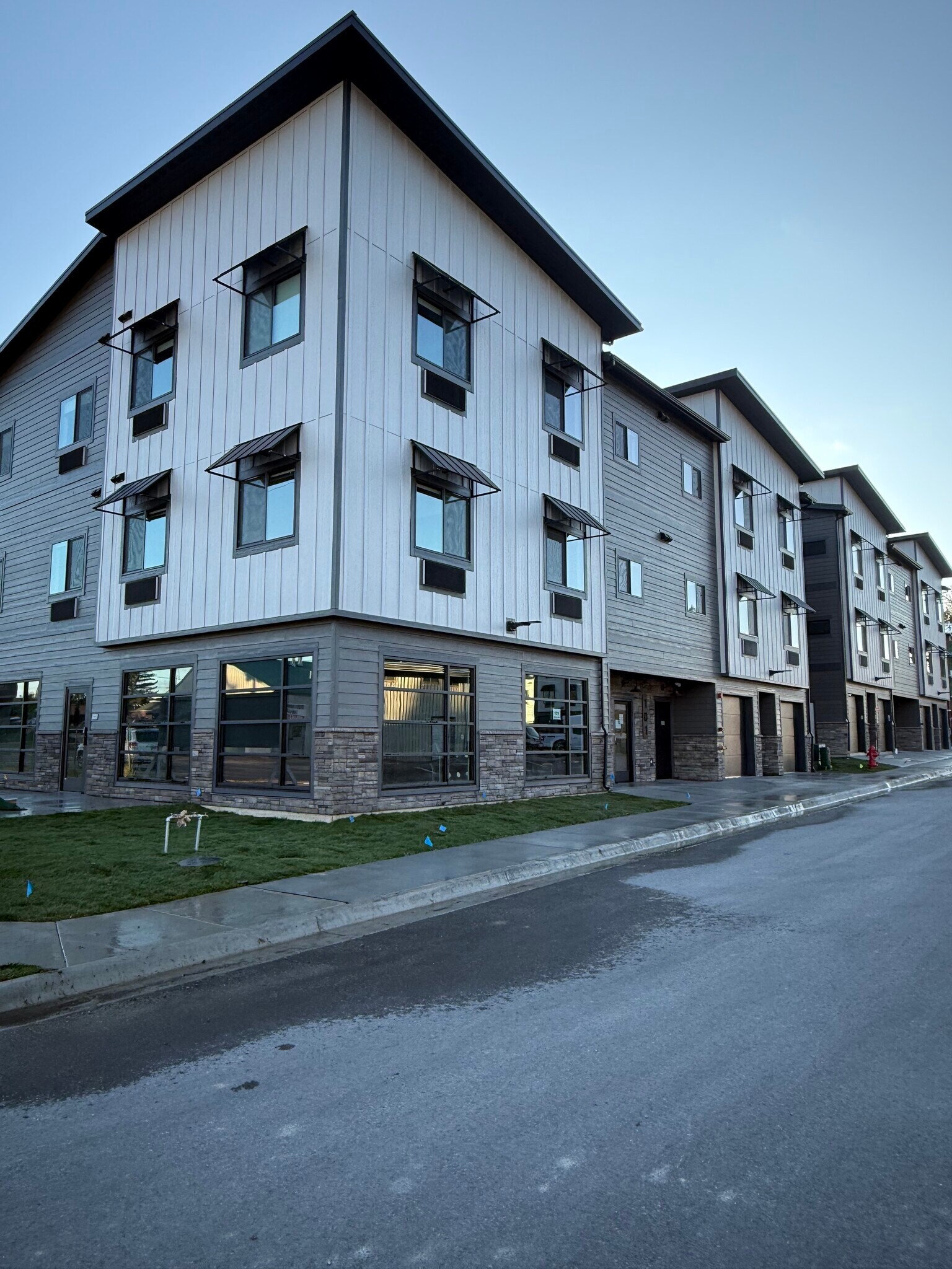 1010 Baker Ave unit 302, Whitefish, MT 59937 - photo 1