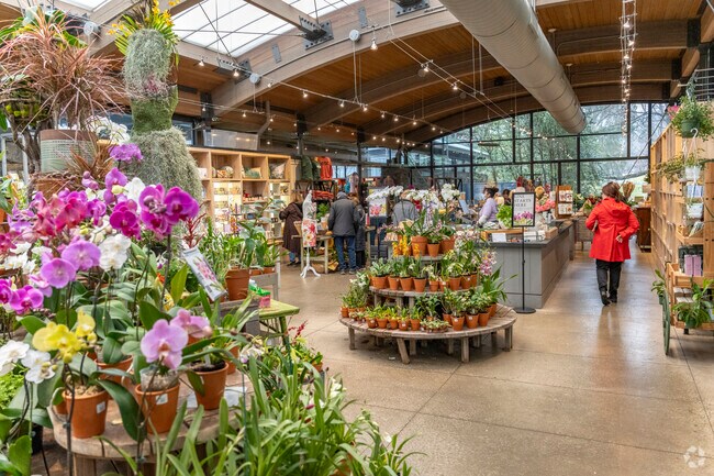Come enjoy the sights, shop, or eat at the New York Botanical Gardens near Pelham Parkway.