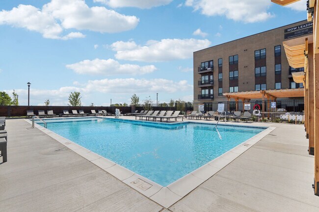 McCord Square Apartments, McCordsville, IN 46055 - photo 4