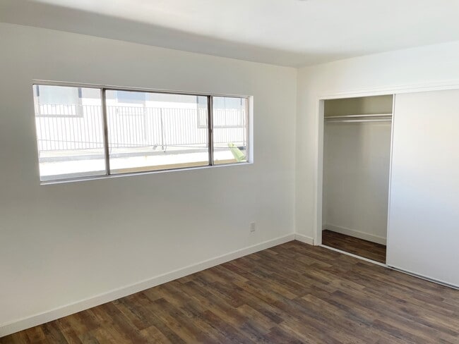 727 E Tujunga Ave, Burbank, CA 91501 - photo 4