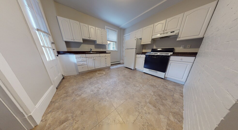 63 Dana St unit 8, Cambridge, MA 02138 - photo 1